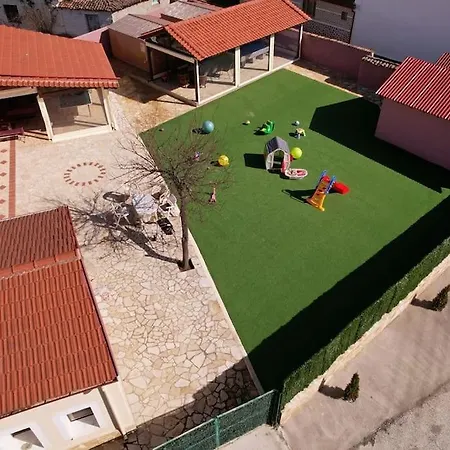 Entertainment House καστορια Lejlighed